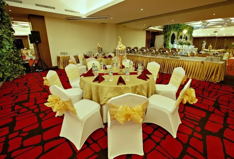 Hotelli Grand Zuri Bsd City