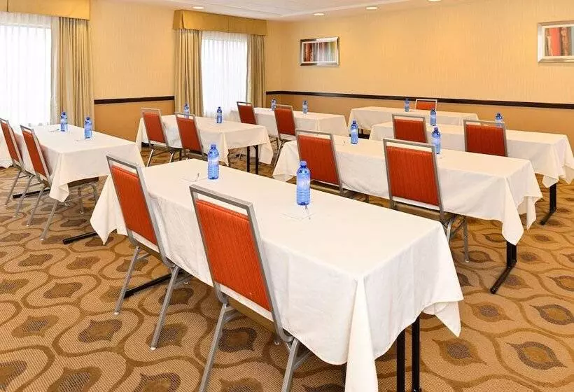 ホテル Hampton Inn & Suites Douglas