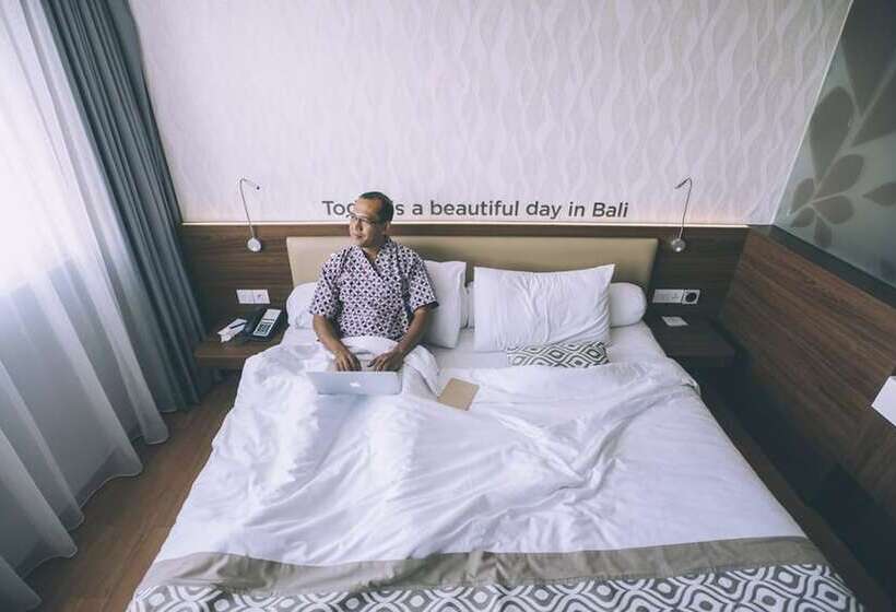 ホテル Infinity8 Bali