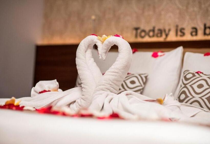 ホテル Infinity8 Bali