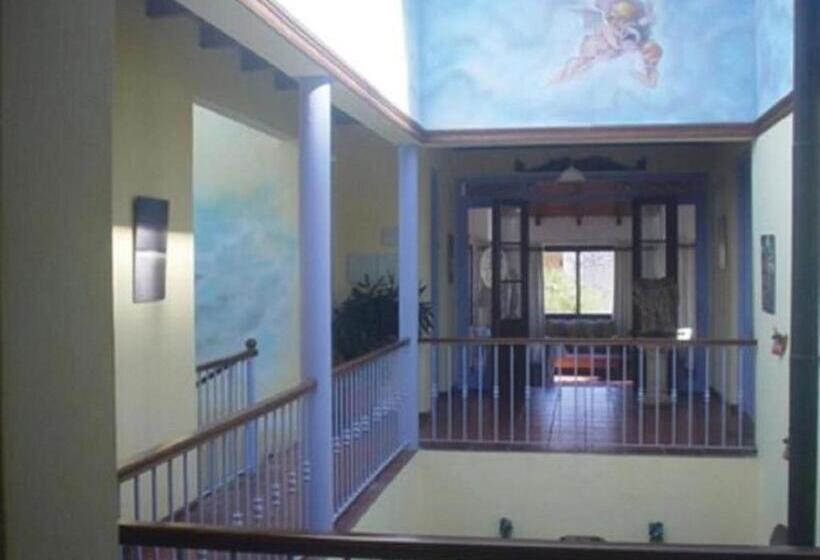 هتل Posada Del Angel