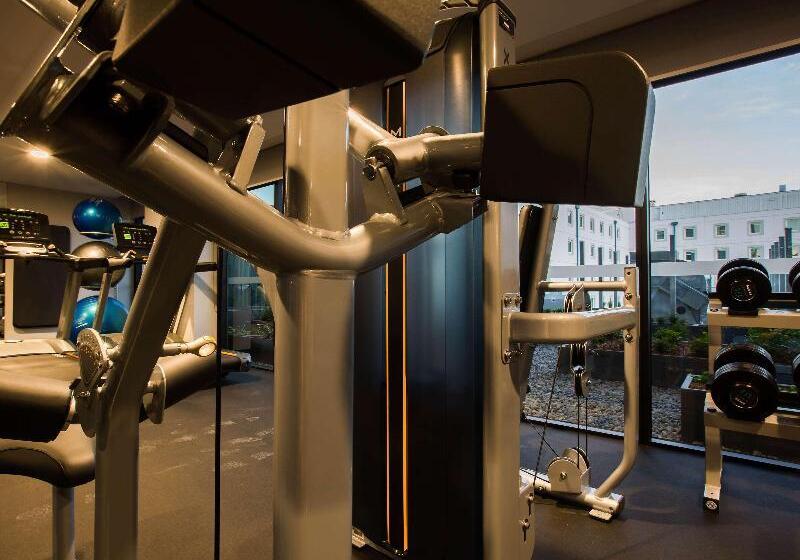 בית מלון כפרי Pullman Sydney Airport