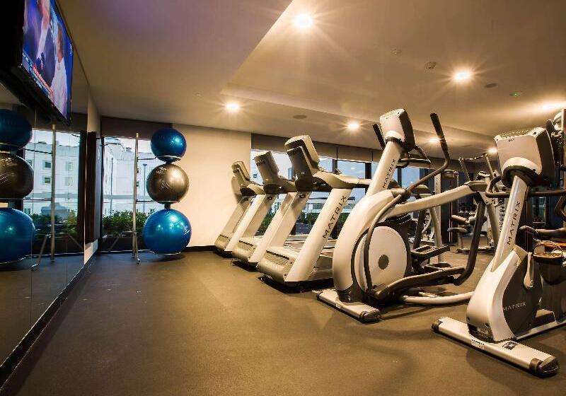 בית מלון כפרי Pullman Sydney Airport