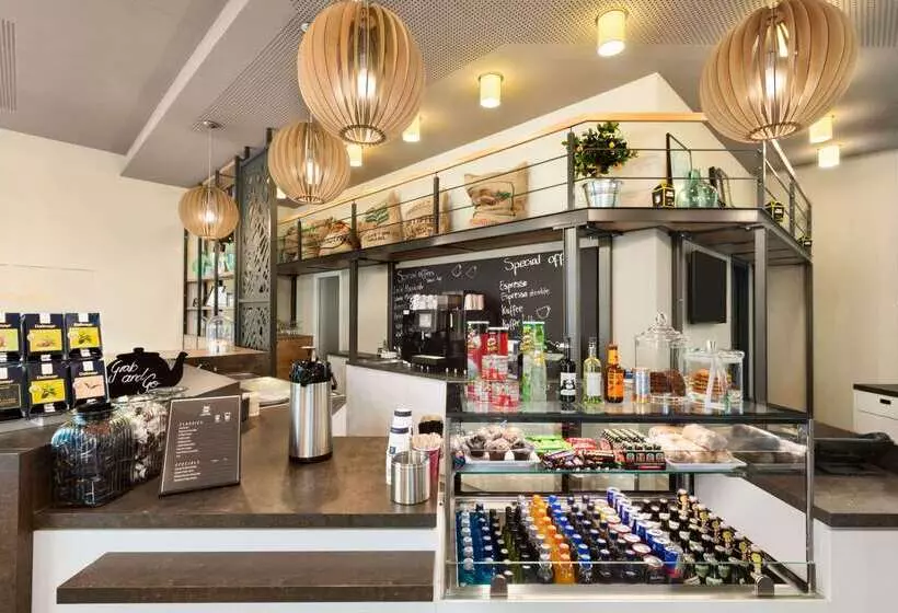هتل Super 8 By Wyndham Munich City West