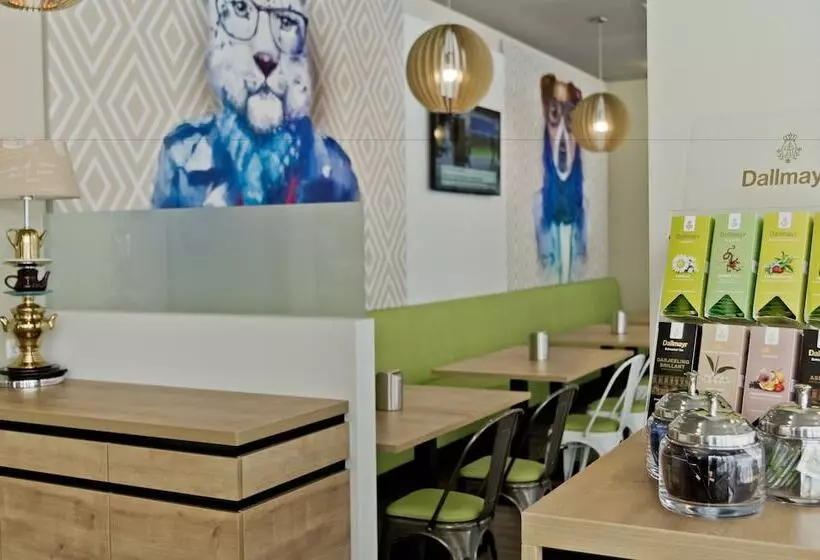 هتل Super 8 By Wyndham Munich City West