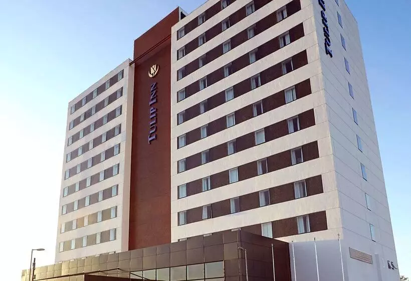 Hotelli Tulip Inn Itaguai