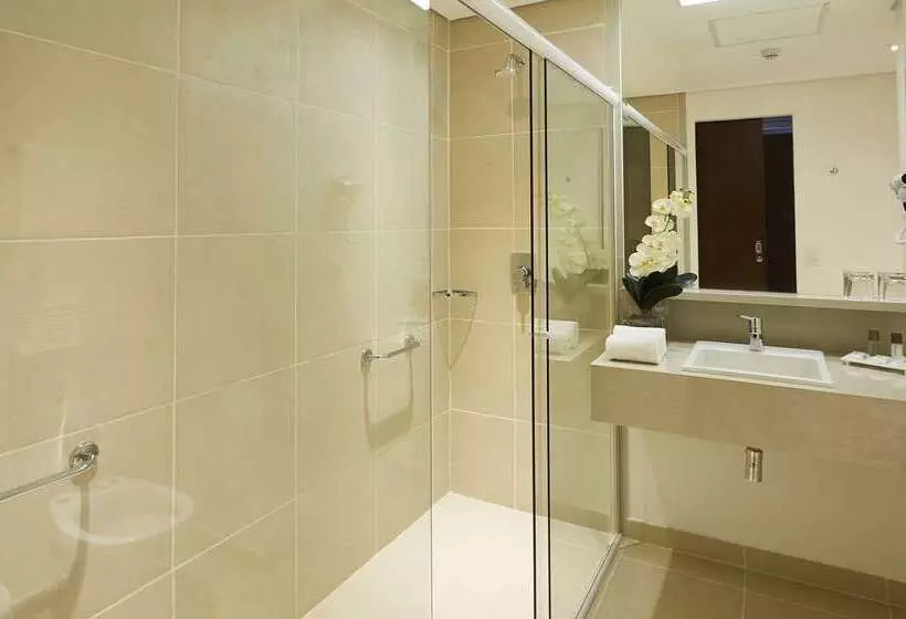 Hotelli Tulip Inn Itaguai