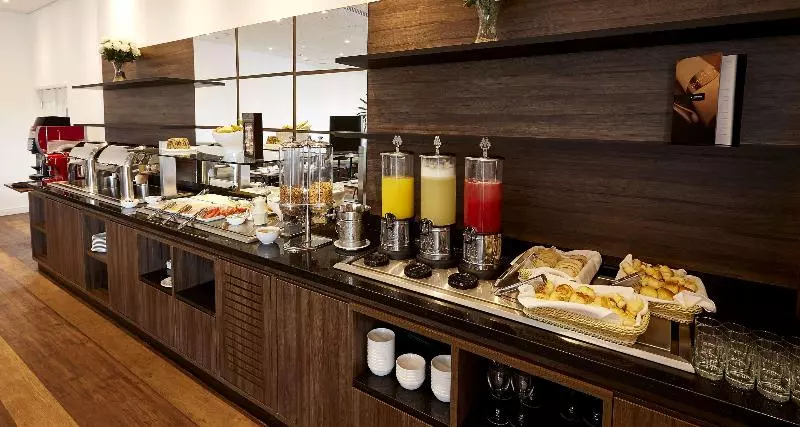 Hotelli Tulip Inn Itaguai