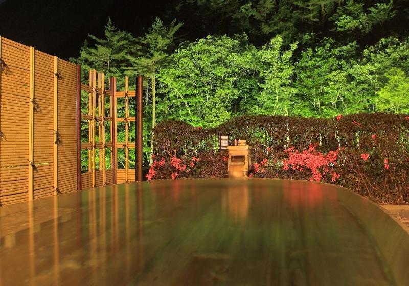 酒店 Zenkan Gensenkakenagashi No Yado Keiunkan