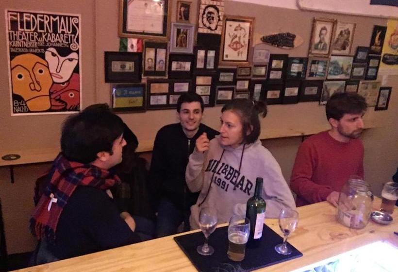 La Lechuza Rosario Hostel