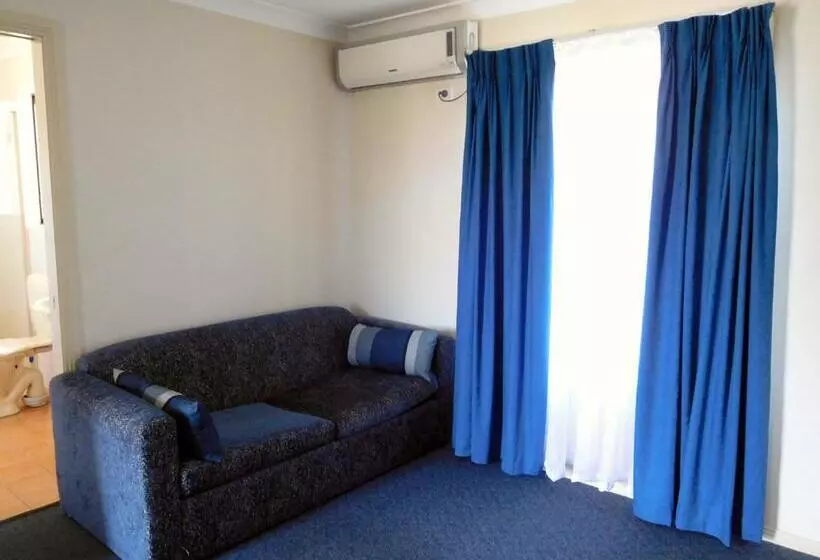 Narrabri Motel And Caravan Park