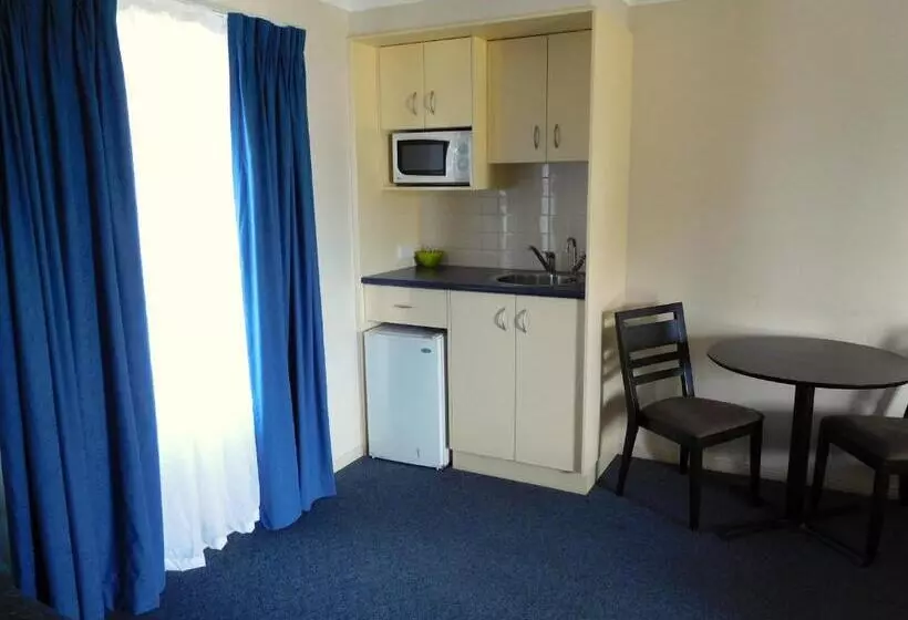 Narrabri Motel And Caravan Park