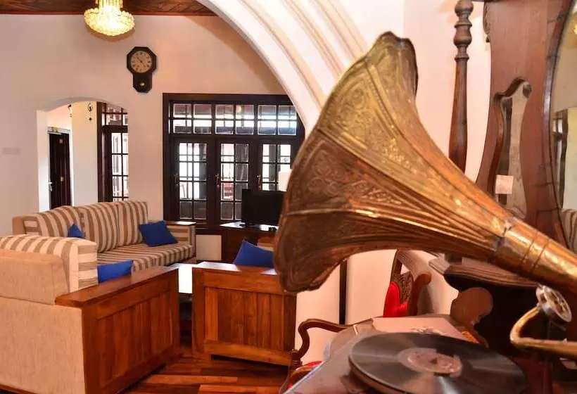 پانسیون Bungalow1926