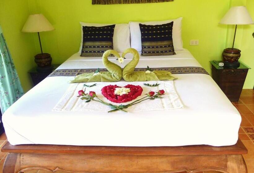 פנסיון Chez Charly Bungalow