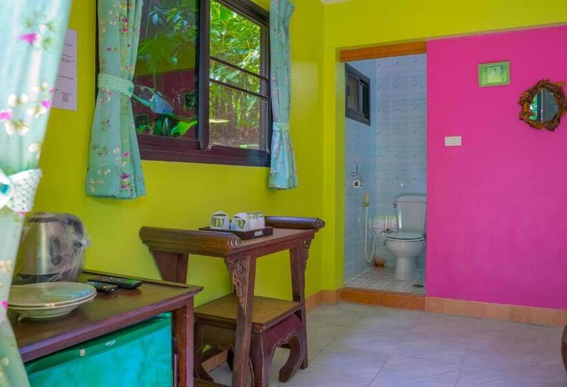 פנסיון Chez Charly Bungalow