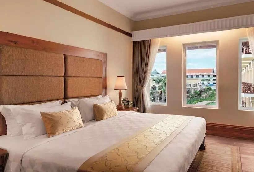 Sokha Siem Reap Resort & Convention Center
