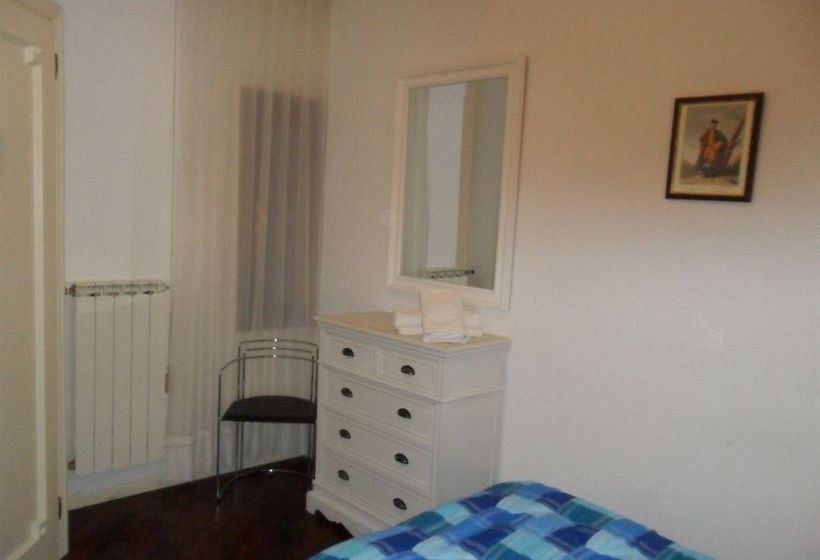 Sunny Venice Apartment