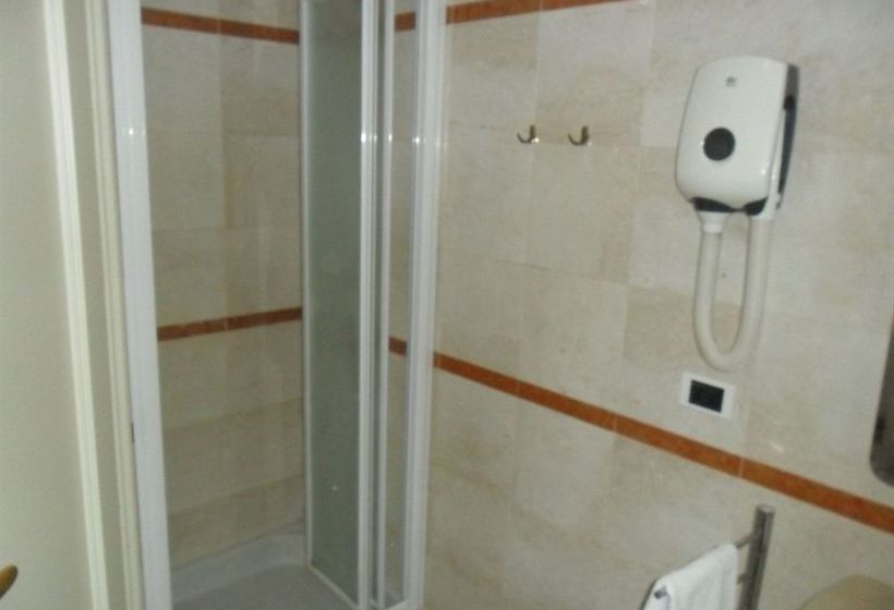 Sunny Venice Apartment