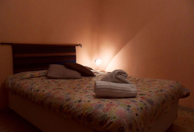 Sunny Venice Apartment