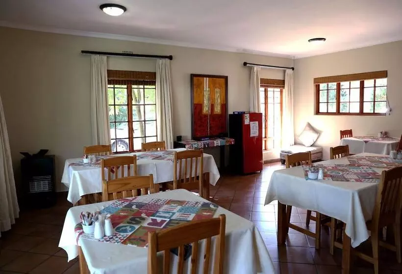 تختخواب و صبحانه Morulana Guest House
