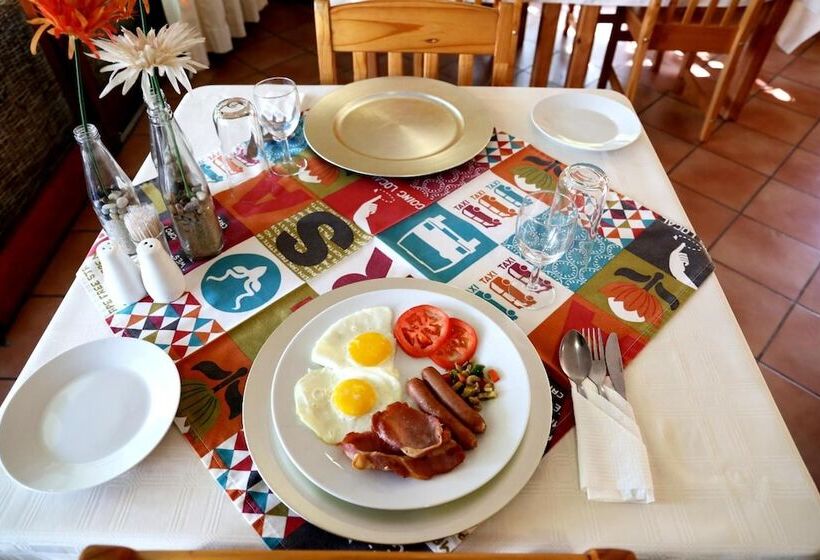 مبيت وإفطار Morulana Guest House