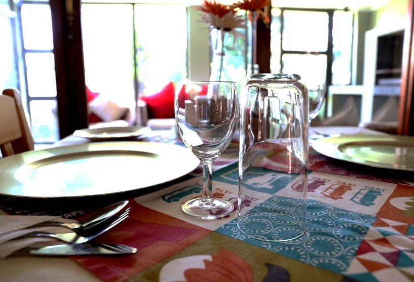 مبيت وإفطار Morulana Guest House