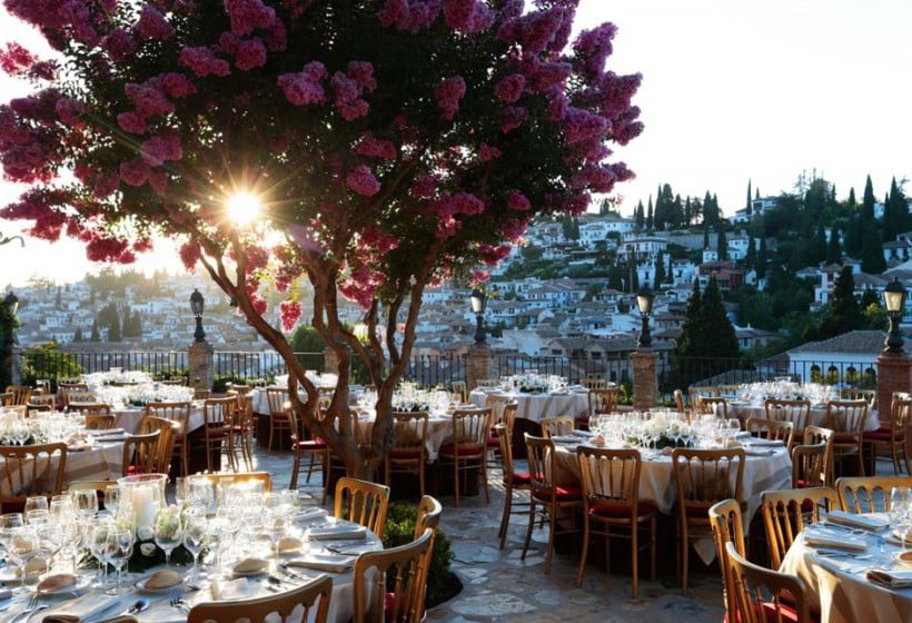 هتل Carmen de Los Chapiteles