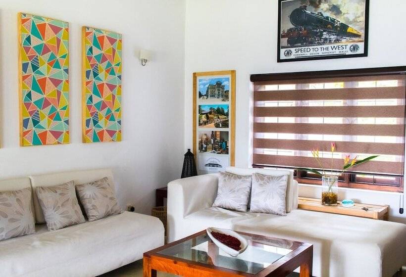 فندق Ceylon Tea Bungalows