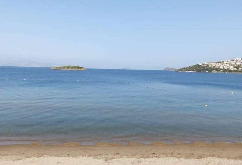 Ladonia Hotels Luna Beach Resort