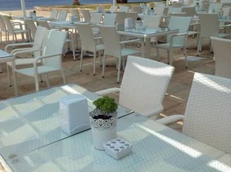 Ladonia Hotels Luna Beach Resort