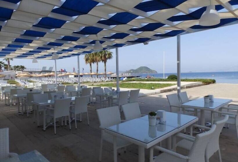 Ladonia Hotels Luna Beach Resort