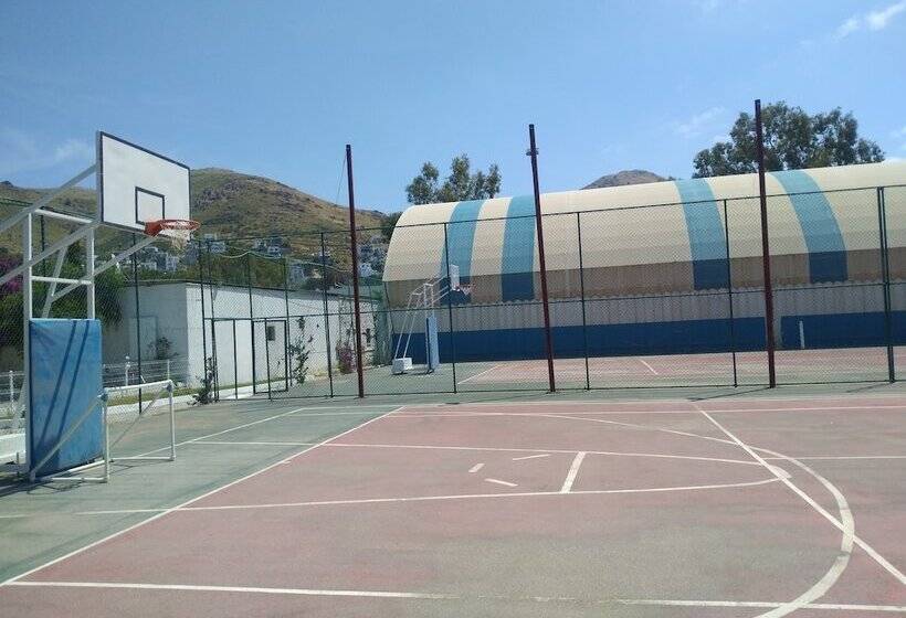 Ladonia Hotels Luna Beach Resort