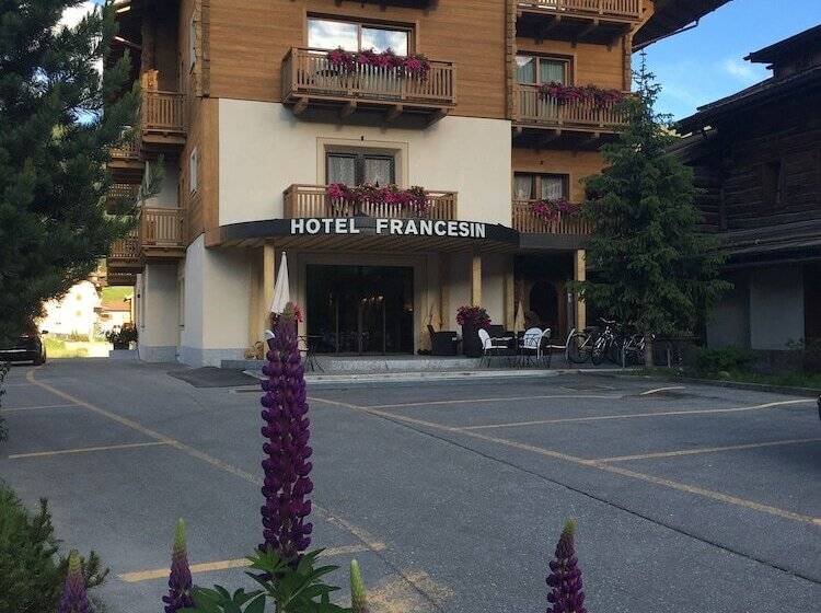 فندق Francesin Active