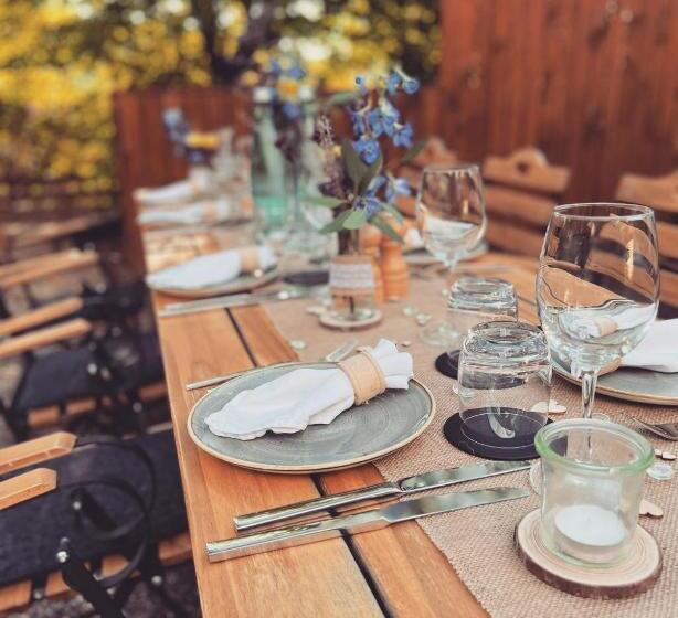 בית מלון כפרי & Restaurant Grüner Baum Merzhausen