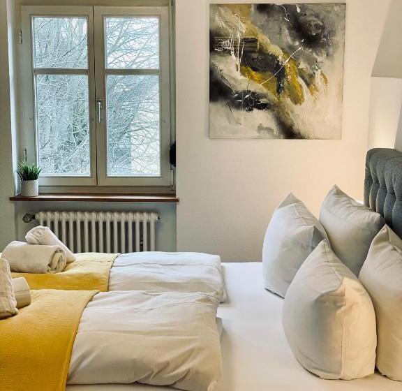 בית מלון כפרי & Restaurant Grüner Baum Merzhausen