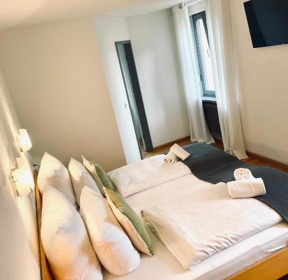 בית מלון כפרי & Restaurant Grüner Baum Merzhausen