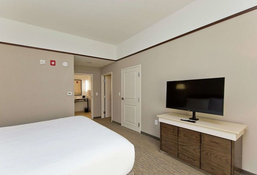 هتل Hilton Garden Inn Martinsburg