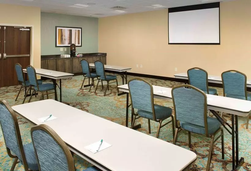 ホテル Homewood Suites By Hilton San Antonio Airport