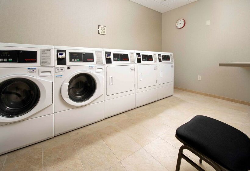 هتل Homewood Suites By Hilton San Antonio Airport