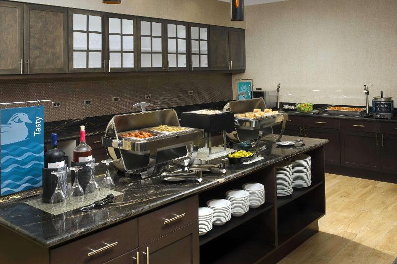 هتل Homewood Suites By Hilton San Antonio Airport