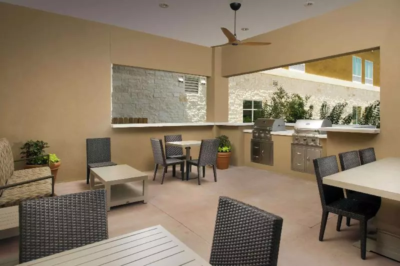 ホテル Homewood Suites By Hilton San Antonio Airport