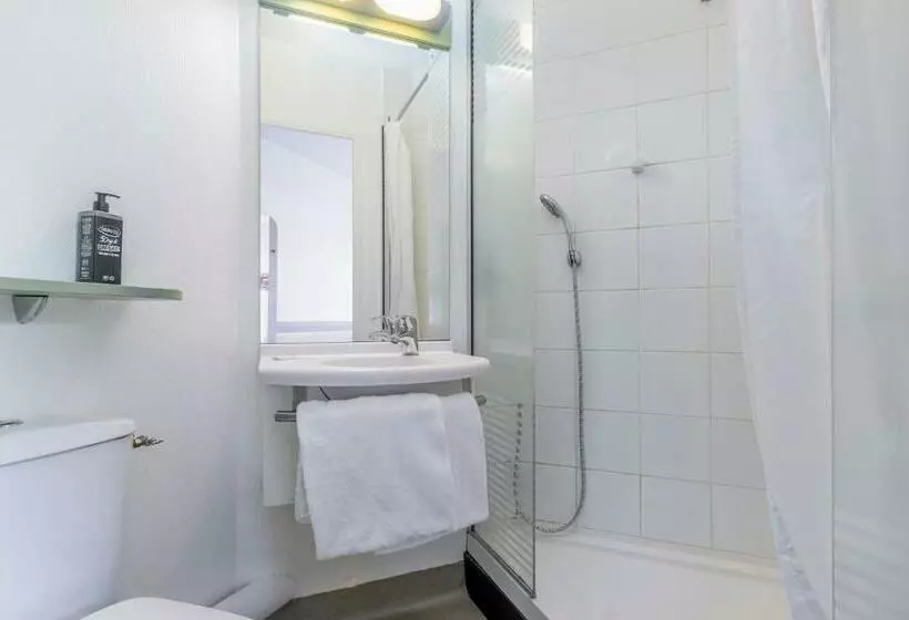 B&b Hotel Aix En Provence Meyreuil Sainte Victoire