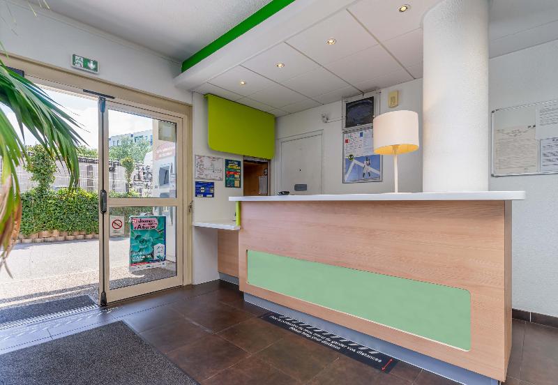 B&b Hotel Aix En Provence Meyreuil Sainte Victoire