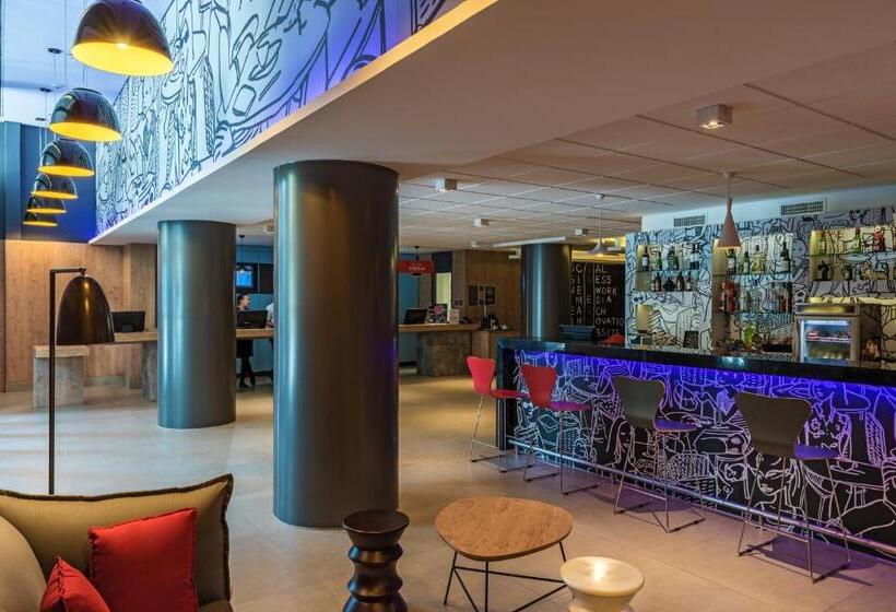 ホテル Ibis Santos Valongo