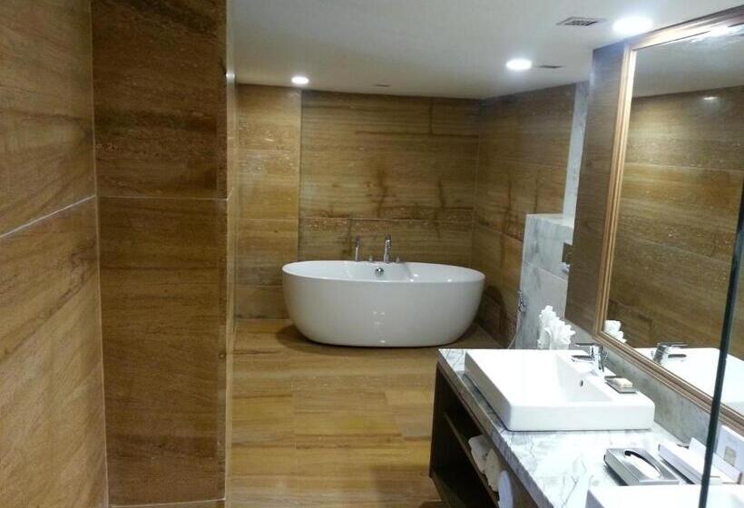 Mosaic Hotel Mussoorie Mallroad