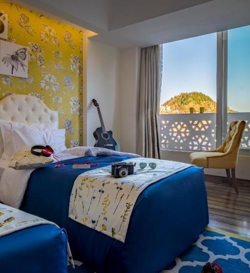 Mosaic Hotel Mussoorie Mallroad