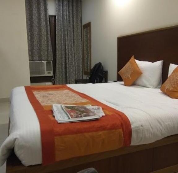 בית מלון כפרי Rainbow