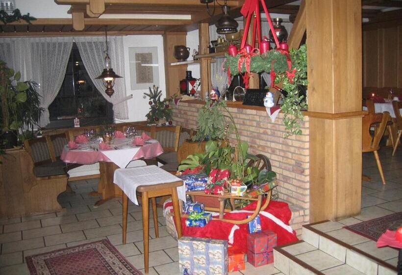 Hotel Restaurant Pfaelzer Stuben