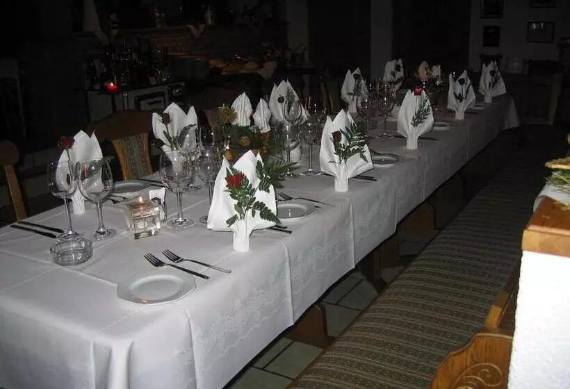 ホテル Restaurant Pfaelzer Stuben