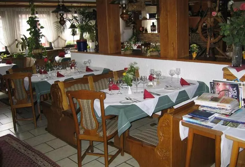 ホテル Restaurant Pfaelzer Stuben